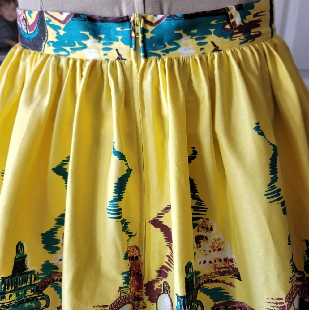 PinUp Girl Yellow Couture 3X Retired Venice Print Jenny Pug Skirt - Picture 3 of 15